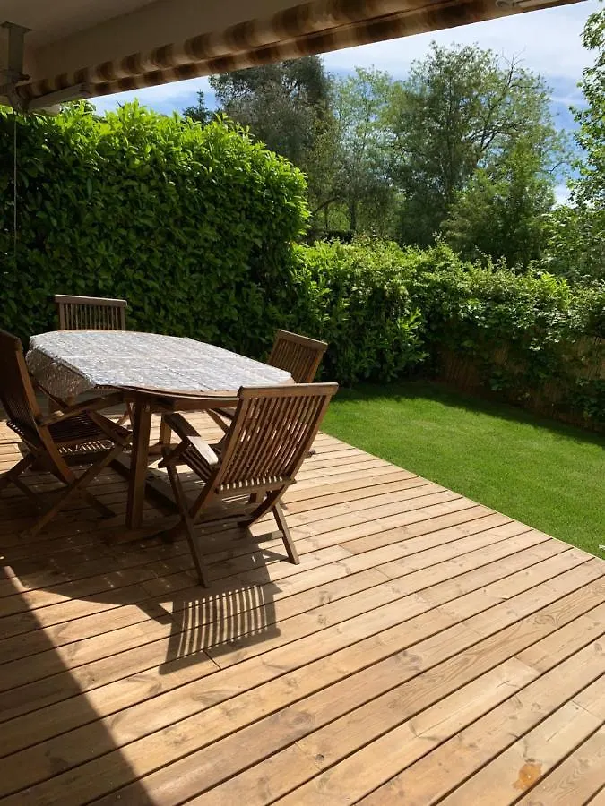 Appartement Magnifique T2 avec terrasse et Jardin privé à Mandelieu France