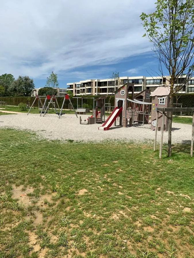 MandelieuMagnifique T2 Avec Terrasse Et Jardin Priveアパートメント フランス