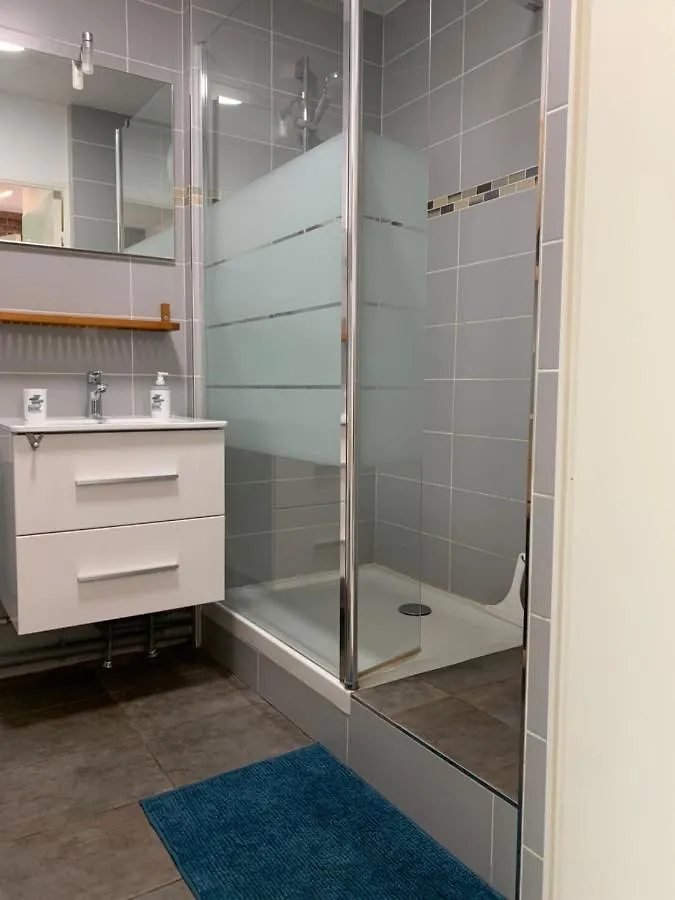 Appartement Magnifique T2 avec terrasse et Jardin privé à Mandelieu
