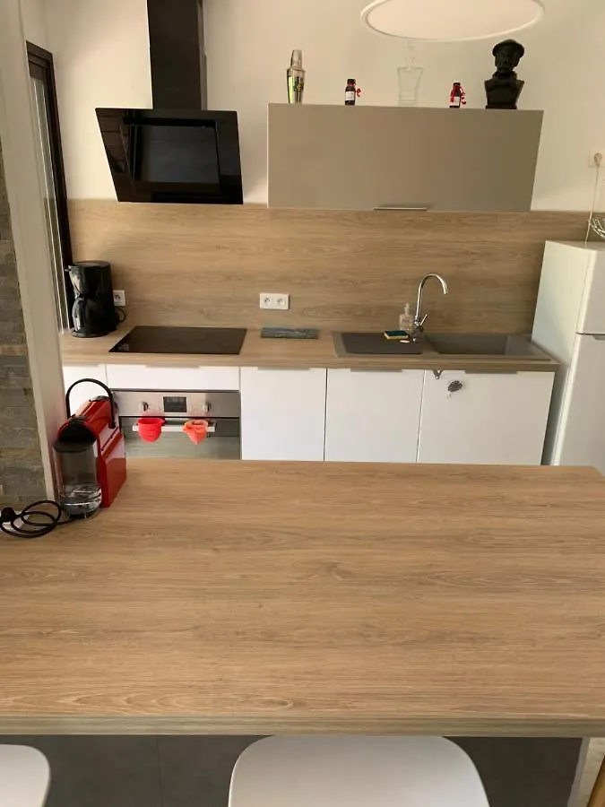 Magnifique T2 Avec Terrasse Et Jardin Prive Apartment Mandelieu-la-Napoule 0*,  France