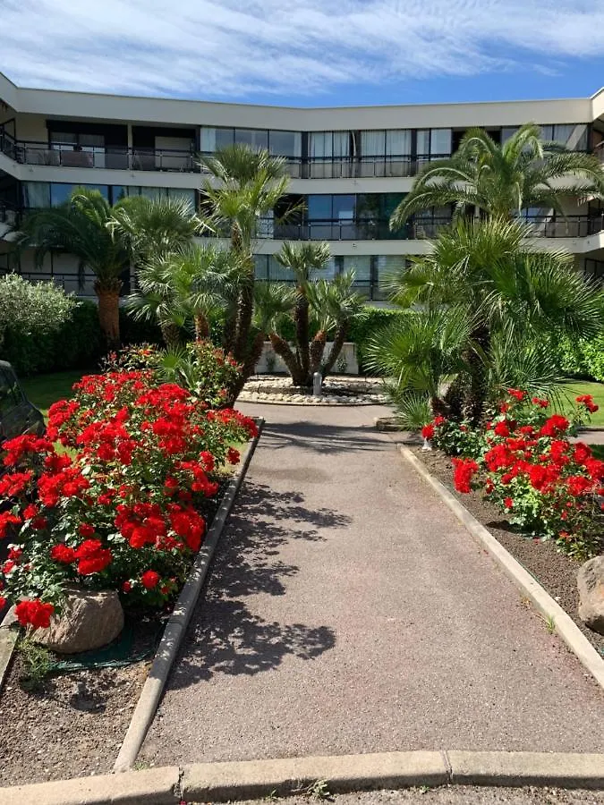 Magnifique T2 Avec Terrasse Et Jardin Prive Apartment Mandelieu-la-Napoule