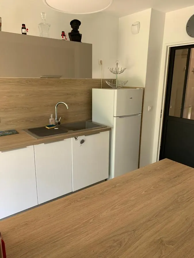 Magnifique T2 Avec Terrasse Et Jardin Prive Apartment Mandelieu-la-Napoule 0*,